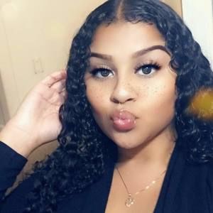 Meet your Posher, Melanie